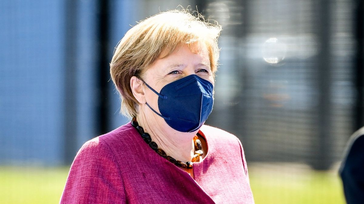Po první dávce Astry očkujte jinou vakcínou, doporučila německá komise po vzoru Merkelové